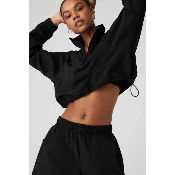ALO Yoga Cropped 1/4 Zip Alumni Pullover in Black - Picture 4 of 6
